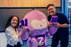 Dharma bersama mentornya di Zenius