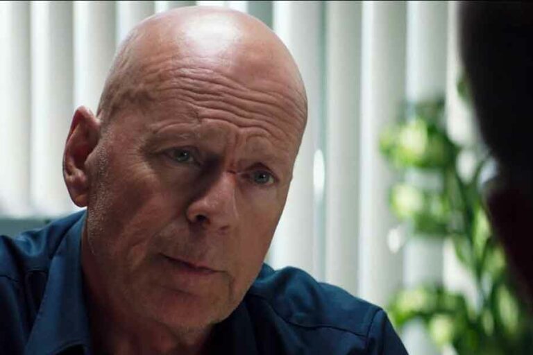 Bruce Willis dalam Acts of Violence (2018)