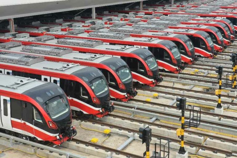 LRT Jabodebek Masih Gunakan Tarif Promo HUT Kemerdekaan dan Pengenalan Layanan