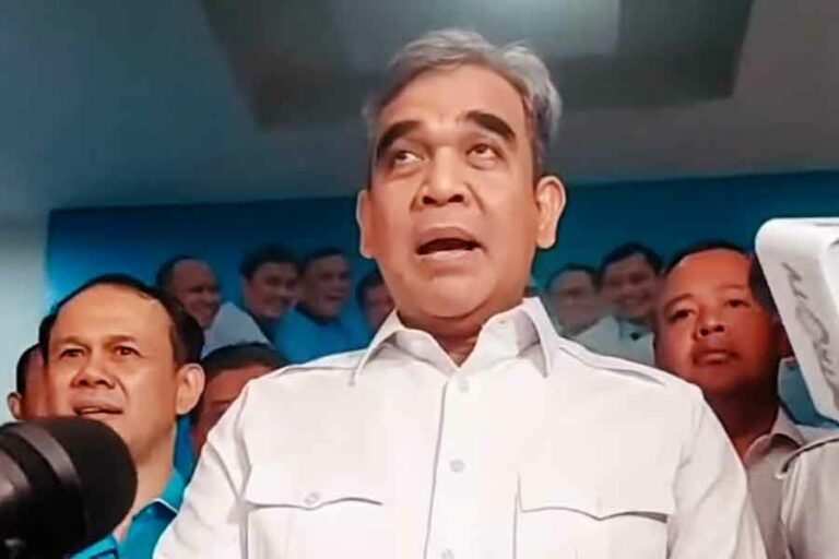 Ahmad Muzani Akui Gerindra Lakukan Komunikasi dengan Gibran Pascaputusan MK Sekjen Partai Gerindra Ahmad Muzani