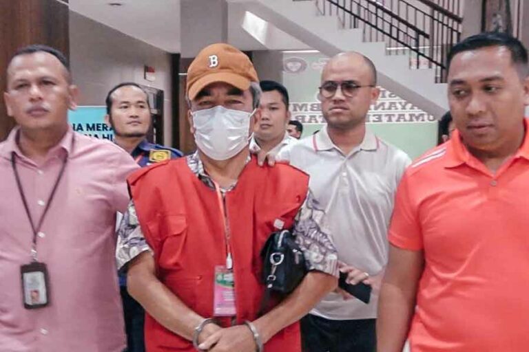 Kejati Sumut Tahan Mantan Bupati Samosir Terkait Dugaan Korupsi Izin Membuka Tanah Hutan