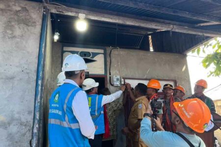 Kado HUT Kemerdekaan RI, 202 Desa di Maluku dan Maluku Utara dapat Akses Listrik