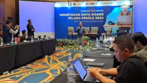 Kolaborasi AMSI, AJI, dan Mafindo Petakan Data Hoaks Jelang Pemilu 2024 Sapto Anggoro, Anggota Dewan Pers, saat membuka kick off diskusi bulanan cek fakta AMSI