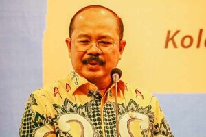 Ketua Komisi Yudisial (KY), Amzulian Rifai