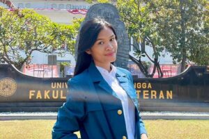 Shakila Putri Ryanda mahasiswa baru Fakultas Kedokteran Universitas Airlangga (FK Unair).