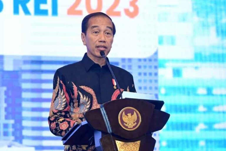 Ekonomi Global Bergerak Lambat, Sektor Properti dan Real Estat Makin Melesat Presiden Jokowi saat membuka Munas Persatuan Perusahaan Real Estate Indonesia (REI) di Grand Ballroom Hotel Sheraton Gandaria City, Jakarta