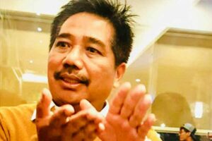 Pakar Komunikasi Politik Universitas Airlangga Dr Suko Widodo Drs M Si