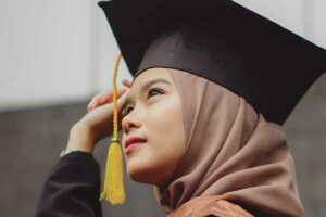 Ilustrasi dunia pendidikan (foto: Galuh Hari Setiawan, unsplash)