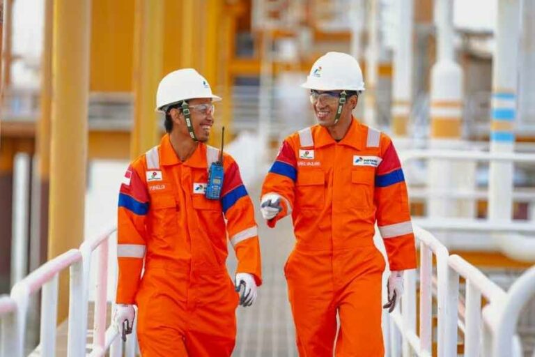 Jaga Komitmen Anti Suap, PHI dan PHM Pertahankan Sertifikasi ISO 37001:2016 di 2023