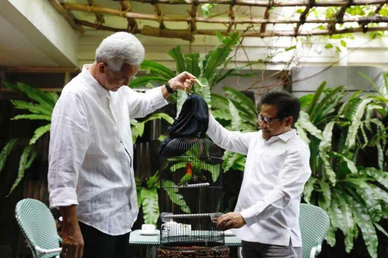 Ganjar Pranowo saat bertemu dengan Ketua Umum PKB, Muhaimin Iskandar