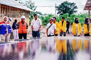 Pertamina Patra Niaga Wujudkan Pertanian Ramah Lingkungan lewat Energi Terbarukan di Pulau Semambu Melalui program Desa Energi Berdikari (DEB), Pertamina Patra Niaga menerapkan teknologi Energi Terbarukan dari sinar matahari yang mendukung pertanian ramah lingkungan.