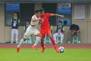Laga Tim U-24 Indonesia melawan Korea Utara di Stadion Zhejiang Normal University East (foto: NOC Indonesia)