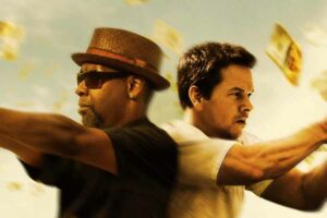 Aksi Denzel Washington dan Mark Wahlberg dalam 2 Guns (2013)