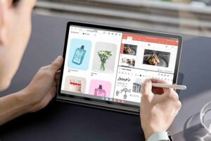 Galaxy Tab S9 Series, Sahabat Terbaik untuk Pribadi yang Kreatif Layar Dynamic AMOLED 2X hingga 14,6 inci memungkinkan pengguna Galaxy Tab S9 Series lebih mudah melakukan eksplorasi kesenangan, kreativitas, dan relaksasi