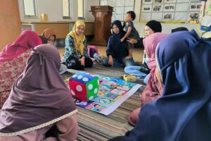 Sudah Berjuang Dunia Akhirat, Profesi Bidan Masih kena Stigma Negatif