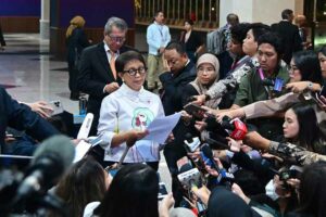 ASEAN dan Kanada Bentuk Kemitraan Strategis dalam KTT, Ini Penjelasan Menlu Retno Menlu Retno Marsudi saat memberikan keterangan di Jakarta Convention Center (JCC), Jakarta (foto: Dok BPMI Setpres)
