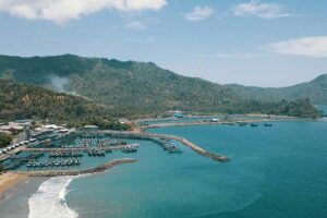 4 Pantai Pilihan Trenggalek, Hamparan Wisata Alam di Selatan Jawa Timur Pantai Prigi di Desa Tasikmadu, Kecamatan Watulimo, Kabupaten Trenggalek (foto: Dok Disparbud Kabupaten Trenggalek)