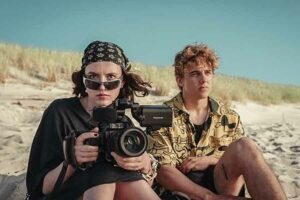 Bartlomiej Deklewa dan Martyna Byczkowska dalam Absolute Beginners (2023) (foto: Netflix)