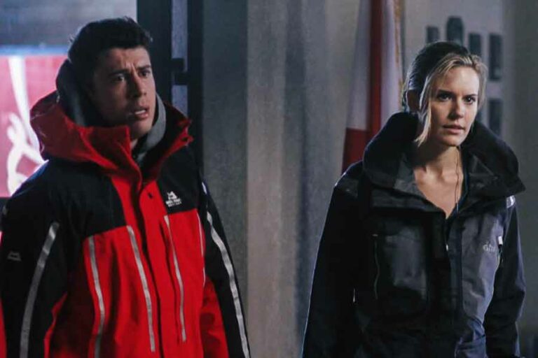 Toby Kebbell dan Maggie Grace dalam The Hurricane Heist (2018)