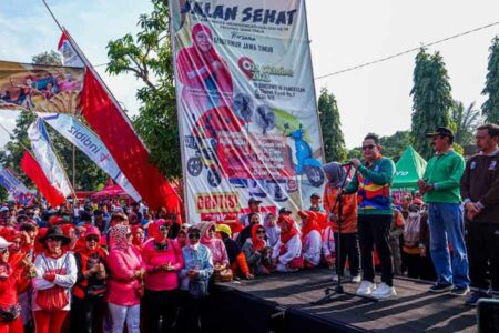 Jalan Sehat jadi Manifestasi Kebahagiaan Warga Pamekasan di Peringatan HUT ke-78 Provinsi Jatim