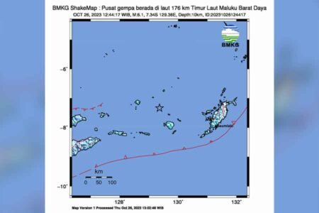 Info grafis pusat gempa di laut 176 kilometer timur laut Maluku Barat Daya