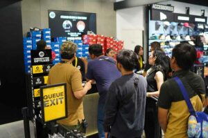 Ekspansi ke-10 di Indonesia, JD Sports Resmikan Gerai di Pakuwon Mall Surabaya Gerai JD Sports di Pakuwon Mall Surabaya