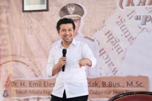 Emil Dardak Sebut KAFE Literasi Kota Blitar jadi Promosi Literasi Generasi Z Emil Elestianto Dardak