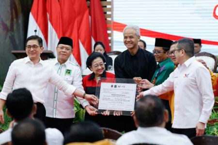 Deklarasi Pasangan Ganjar dan Mahfud MD, Megawati beri Pesan Penting untuk Siti Atikoh