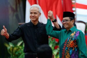 Elektabilitas Ganjar-Mahfud Unggul Menurut Survei LPI Pasca Putusan MKMK Ganjar Pranowo dan Mahfud MD