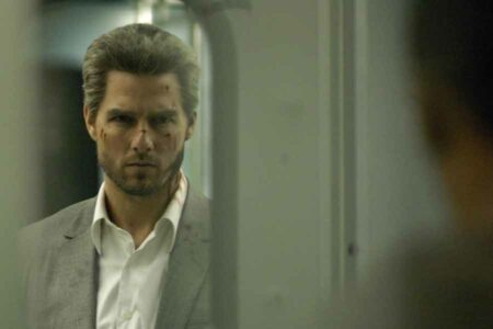 Ekspresi dingin Tom Cruise dalam film Collateral (2004)