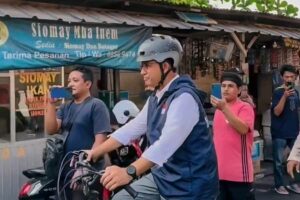 Anies Baswedan Pilih Bersepeda ke RSUP Fatmawati untuk Medical Check-Up Tangkapan layar video yang dibagikan Anies Baswedan di media sosial