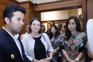 Emil Dardak Bahas Kolaborasi dengan Country Director Bisnis & Perdagangan Kedutaan Inggris
