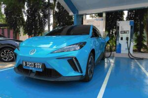 Tepis Stigma Keterbatasan Kendaraan Listrik, Morris Garages Gelar MG Dare to Drive Electric!