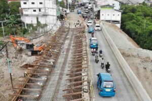 Brantas Abipraya kebut pengerjaan perbaikan Jembatan Cikereteg agar dapat segera membantu masyarakat melaksanakan aktivitas sehari-hari