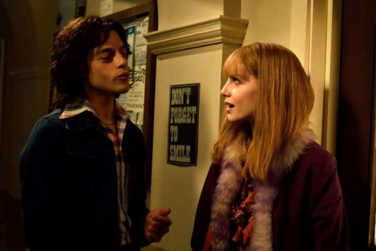 Rami Malek dan Lucy Boynton, pemeran Freddie Mercury dan Mary Austin dalam film Bohemian Rhapsody