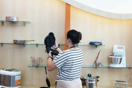 Goethe-Institut Jakarta Hadirkan Layanan Library of Things untuk Warga Jabodetabek Library of Things diluncurkan untuk mendukung gaya hidup berkelanjutan, sekaligus memaksimalkan penggunaan sumber daya.