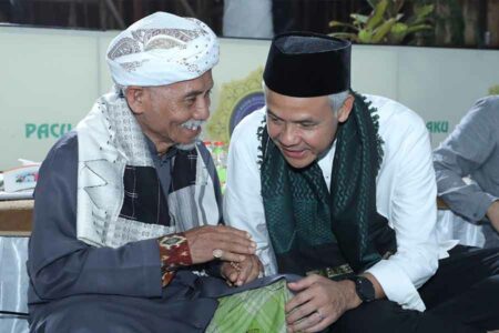 Ganjar Pranowo dan Ulama NTB Sinergi Bangun SDM Santri Unggul
