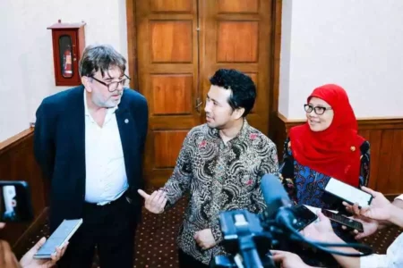 Emil Dardak Dukung Gotong Royong Akademik untuk Jaga Sungai Brantas