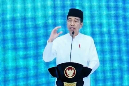 Presiden Jokowi saat membuka Rakernas LDII 2023 di Grand Ballroom Minhaajurrosydiin (GBM), Pondok Gede, Jakarta Timur.