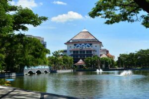 Kampus Universitas Airlangga Surabaya