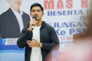 Ketua Umum PSI Kaesang Pangarep saat menghadii pertemuan dengan Paguyuban Sosial Marga Tionghoa Indonesia (PSMTI) Sumatera Utara. (foto: facebook @psi.or.id)