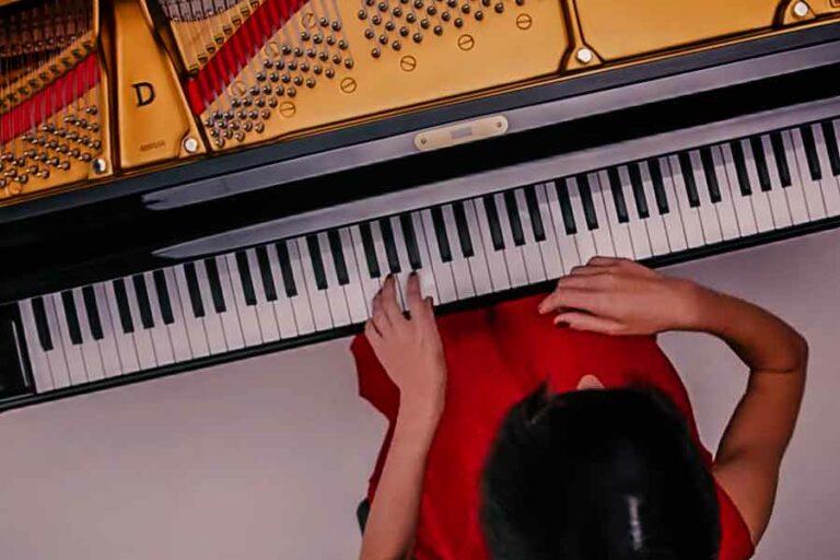 Tangkapan layar video promosi Apple Music Classical
