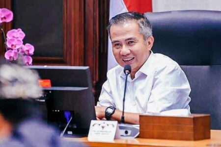 Penjabat Gubernur Jabar Dukung Penggunaan Metode Wolbachia untuk Cegah DBD Penjabat (Pj.) Gubernur Jawa Barat Bey Machmudin