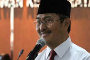 Ketua Majelis Kehormatan MK Jimly Asshiddiqie Ungkap Potensi Pelanggaran Kode Etik Ketua Majelis Kehormatan Mahkamah Konstitusi (MKMK) Jimly Asshiddiqie