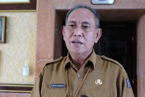 Dispendik Surabaya Awasi Kegiatan Sekolah agar Tak Langgar Jam Malam Pelajar Kepala Dinas Pendidikan (Dispendik) Kota Surabaya, Yusuf Masruh