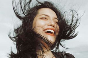 Masa depan mungkin tak pernah pasti, tetapi apapun yang terjadi, kita harus siap menghadapi (foto: Ha Nguyen, unsplash)