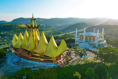 Antusiasme Libur Natal 2023, Lebih dari 14 Ribu Pengunjung Padati Bakauheni Harbour City
