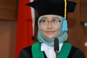 Prof Dr Gondo Mastutik drh MKes