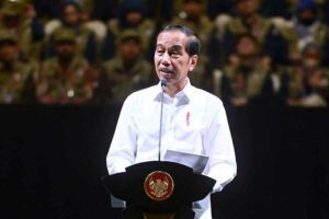 Presiden Jokowi saat berbicara dalam Rapat Konsolidasi Nasional 2023 di Istora Senayan, Jakarta
