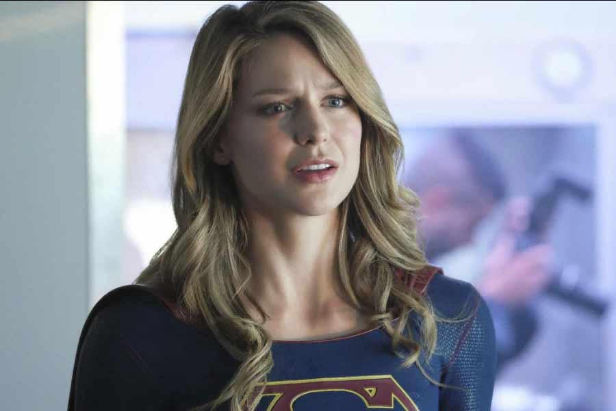 Melissa Benoist dalam Supergirl (2015) (sumber: IMDb)